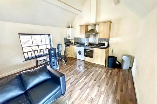 Apartment, 58 Cutlery Works, Sheffield photo 4