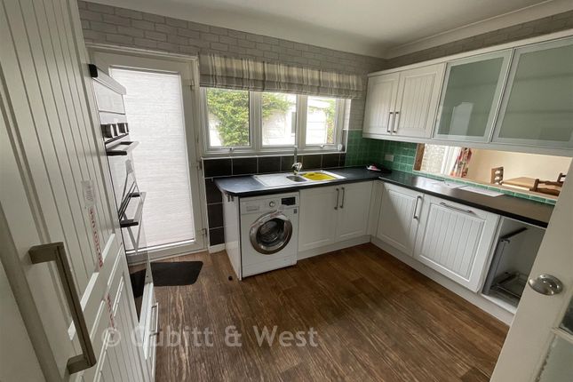 3-bed semi-detached on 12, Birch Tree Close, Emsworth, £347,500