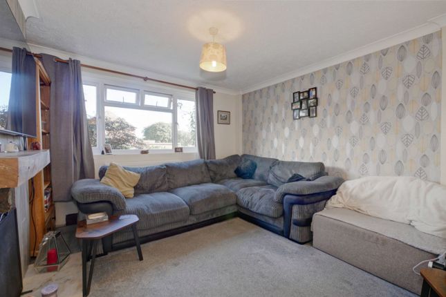 101, Lansdowne Drive, Hailsham photo 4