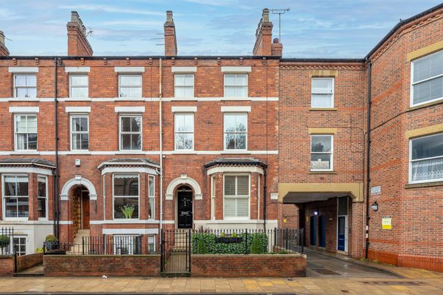 Thumbnail Town house for sale in Gillygate, York
