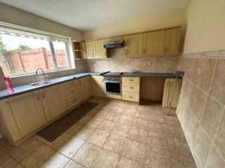 Detached house to rent in Ferndale Drive, Priorslee, Telford, Shropshire