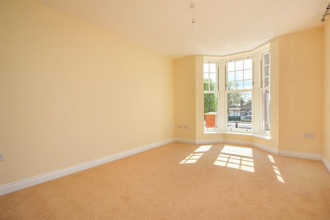 Flat to rent in Sturry Hill, Sturry, Canterbury