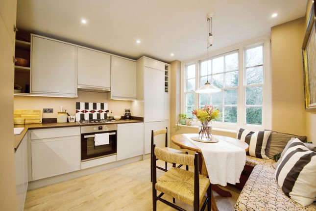 Flat for sale in Crouch Hill, London