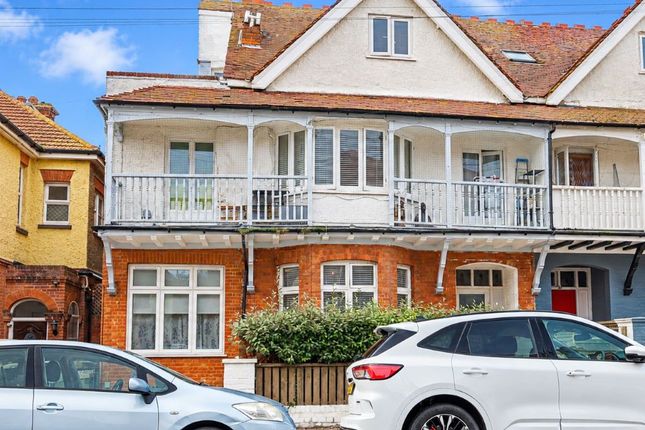 2-bed flat on 23, Surrey Road, Margate, £40,000