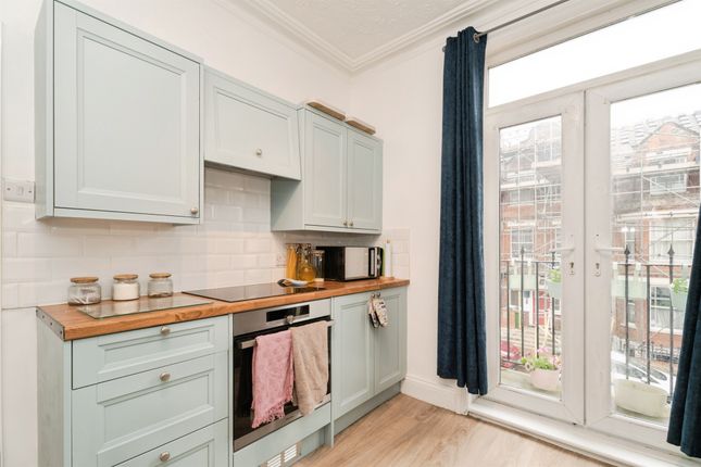 Flat 5., Alexandra Court, 8-12., Cabbell Road., CROMER photo 4