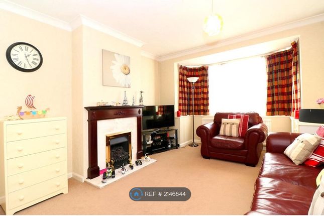 Semi-detached house to rent in Leggatts Way, Watford