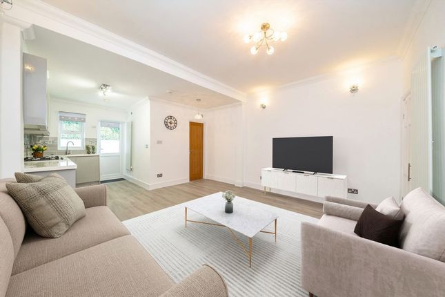 41, Fountain Road, London photo 2