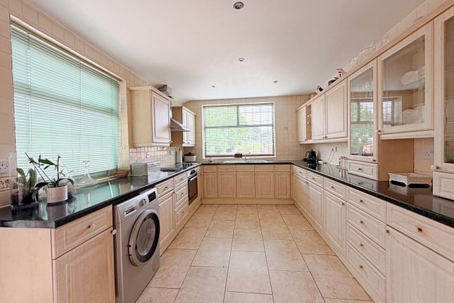 50, Clinton Lane, Kenilworth photo 3