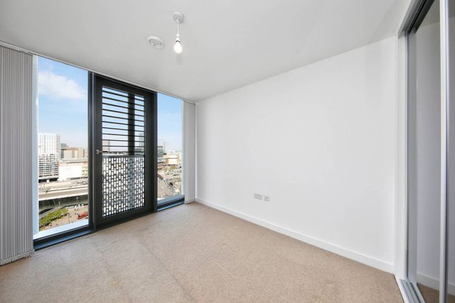 Flat for sale in Great Eastern Road, Stratford, London
