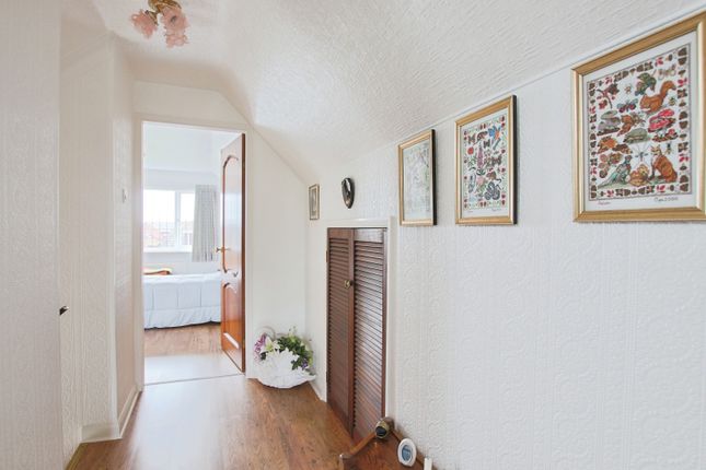 3, Melville Close, Hull photo 4