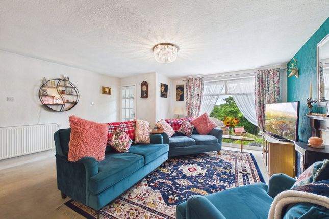 9, Fowey Avenue, Torquay photo 2