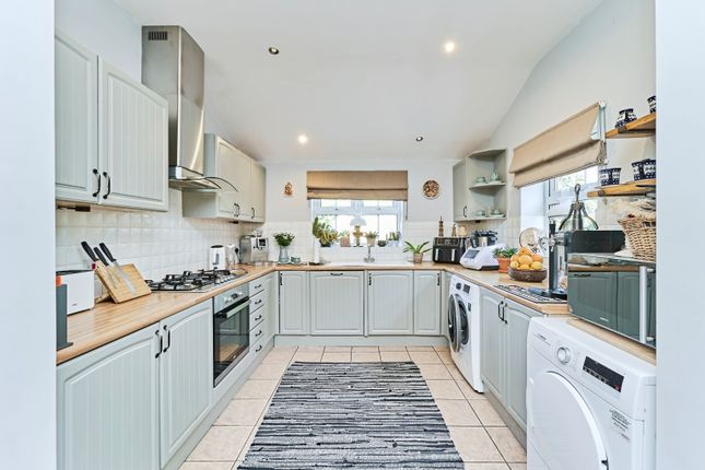 39, Wrekin Road, Telford photo 4