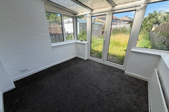 36, Plumpton Gardens, BRADFORD photo 5