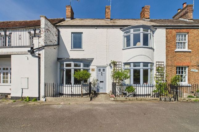 3-bed house on Pool House, The Green, Gloucester, £625,000