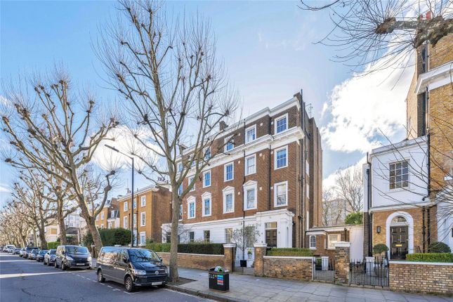 2-bed flat on Flat 4, 133, Hamilton Terrace, St John's Wood, £900,000