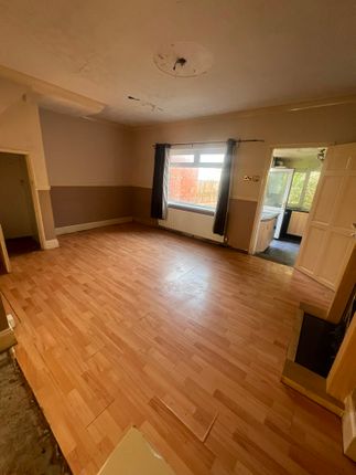 60, Stratford Crescent, Middlesbrough photo 4