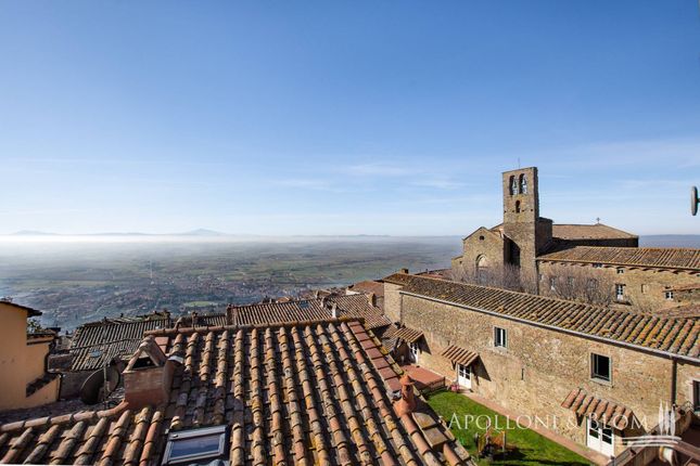 Thumbnail Block of flats for sale in Cortona, Cortona, Toscana