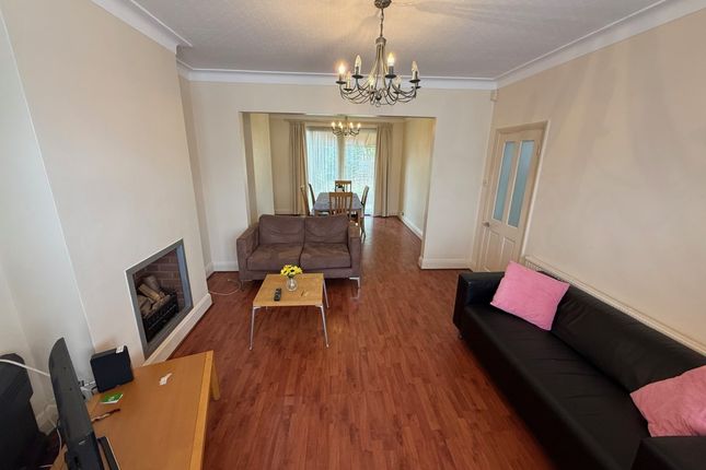 4, Bush Hill Road, Winchmore Hill photo 3