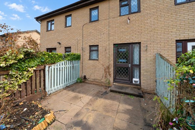22 Bowmans Court, Hemel Hempstead photo 4