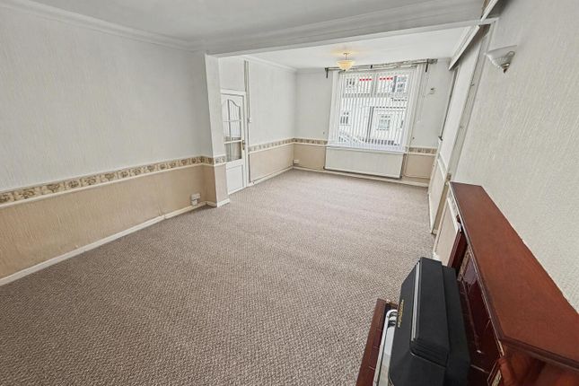 34, Duffryn Street, Ferndale photo 3