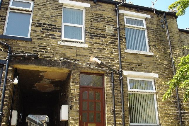 Thumbnail Terraced house to rent in Heaton Road, Bradford, West Yorkshire