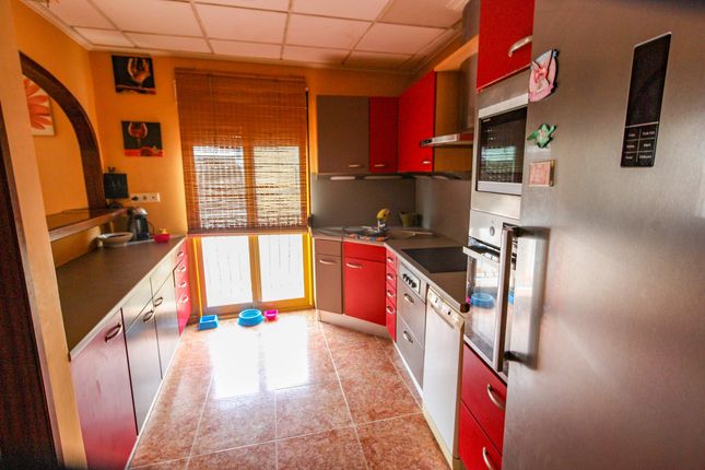 Thumbnail Apartment for sale in Orba, Alicante, Spain