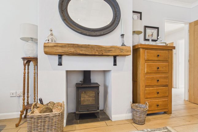 Powdermill Cottage, West Head Road, King's Lynn photo 4