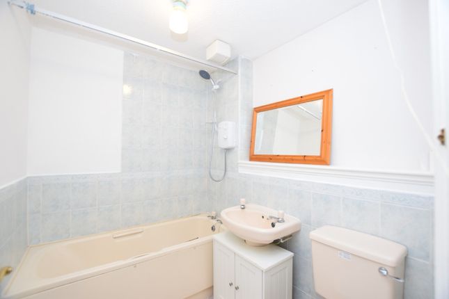 31, Rowallan Court, South Ayrshire photo 5