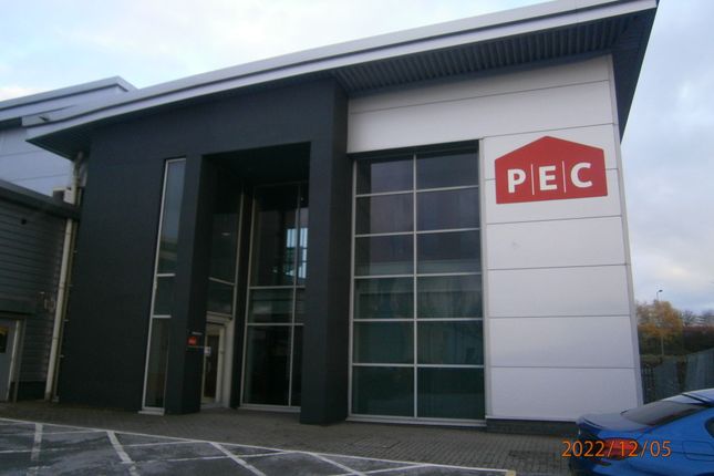Thumbnail Office to let in D P M Industrial Estate, Challenge Way, Bradford