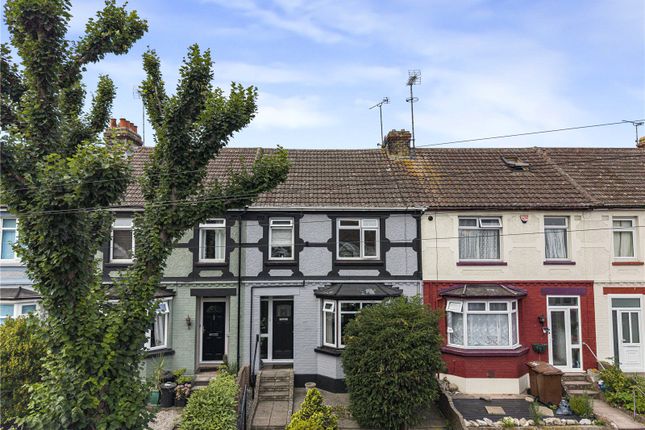 3-bed house on 146, Sturdee Avenue, Kent, £300,000