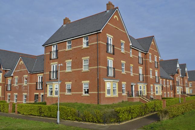 Thumbnail Flat for sale in Coastguard Walk, Felixstowe