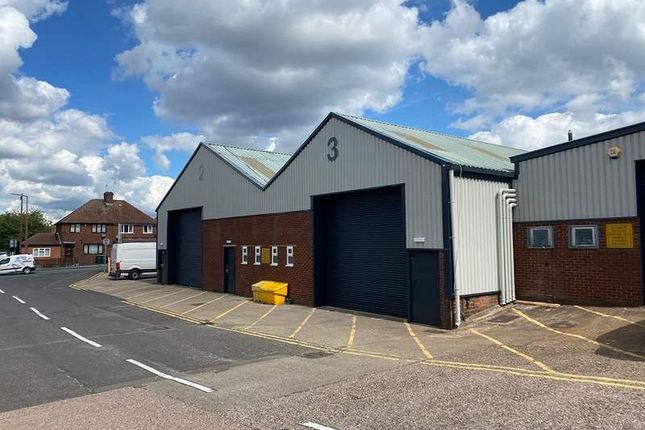 Light industrial to let in Church Lane, West Bromwich