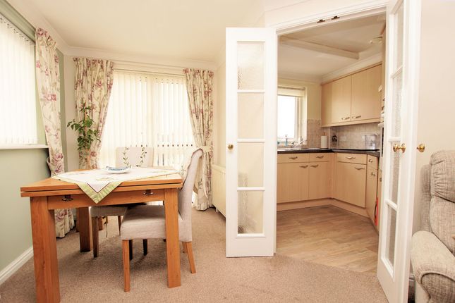23, Anchorage Court, Lee-On-The-Solent photo 4