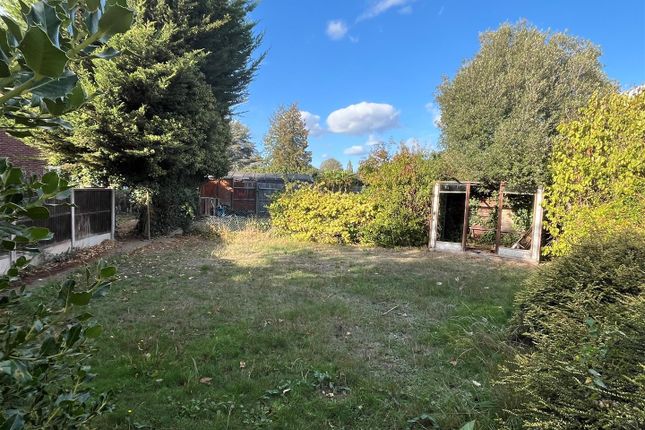 18, Dunleary Close, Whitton / Hounslow photo 3