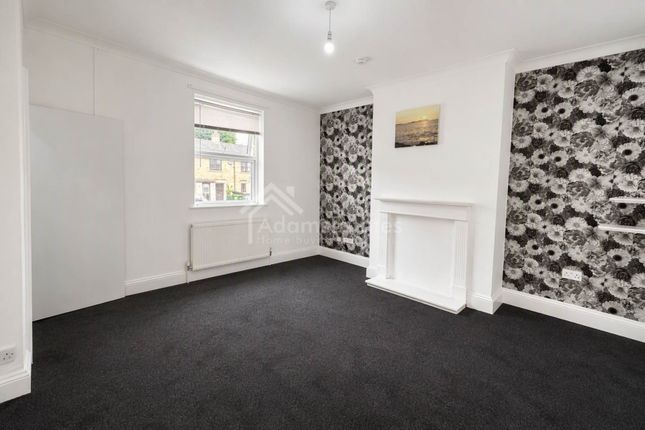 8, Dearnley Street, Dewsbury photo 5