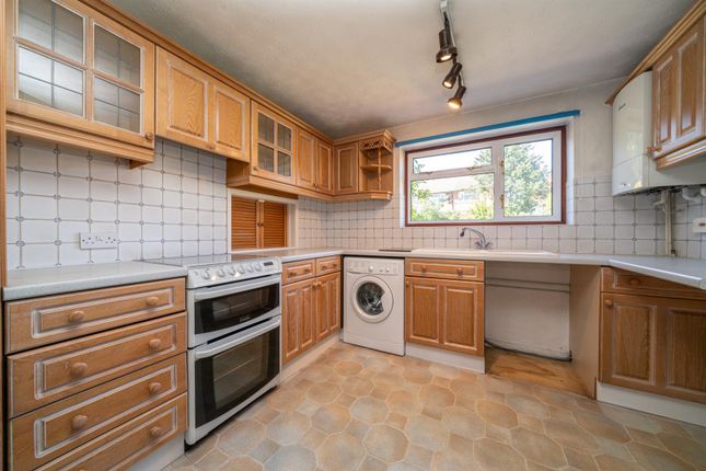 15, Widgeon Way, Watford photo 3