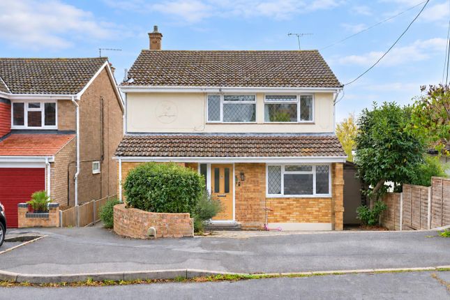 3-bed detached on Branksome Avenue, Hockley, £550,000