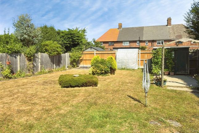 14, Gladstone Road, Lowestoft photo 3