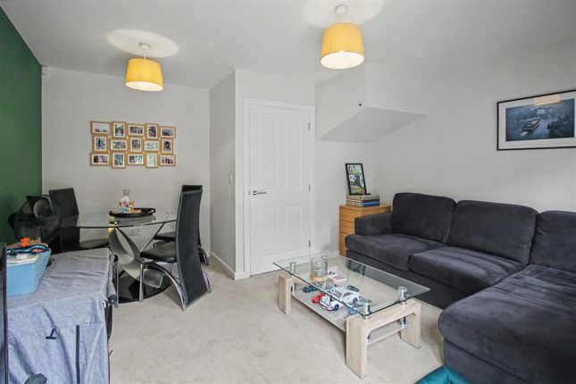 22, Station Road, Thrapston photo 4
