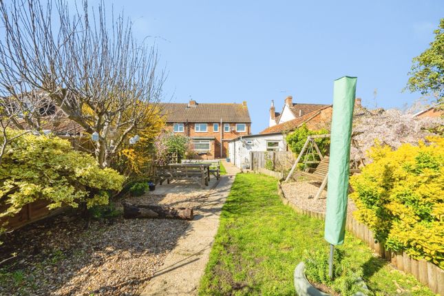 71, Cause End Road, Bedfordshire photo 2
