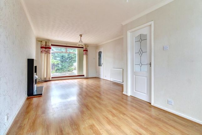 22, Inchconnachan Avenue, Balloch photo 4