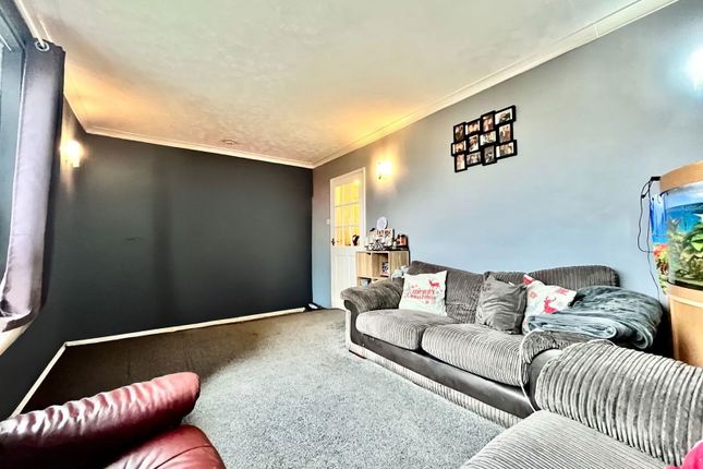 10, Grange Avenue, Paignton photo 2