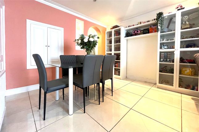10, Alma Lane, Surrey photo 4