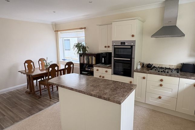 23, Woodborough Drive, Winscombe photo 3
