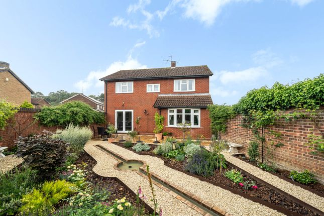 Thumbnail Detached house for sale in The Hollies, Shefford