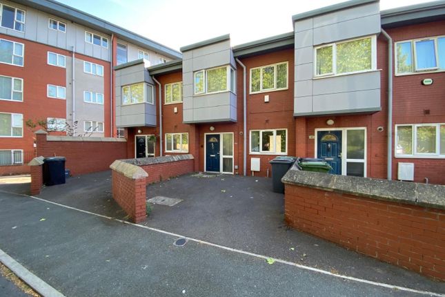 3, Cromwell Row, Warrington Street, Birkenhead photo 2