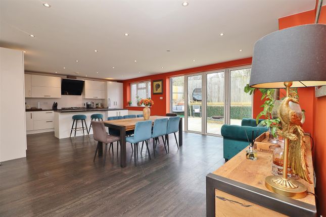 1, Ashley Drive, Borehamwood photo 2