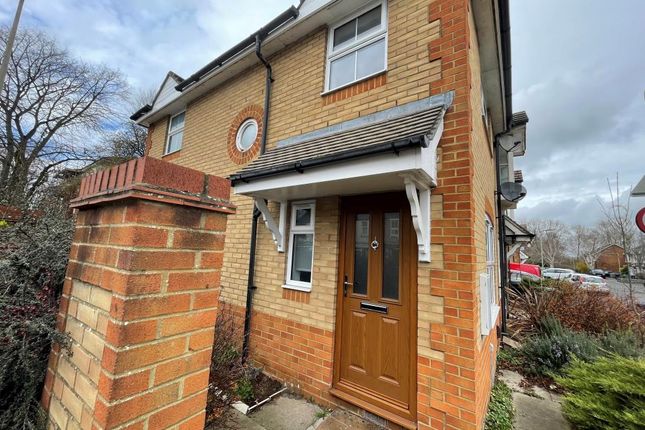 Terraced house to rent in Botley, Oxfordshire