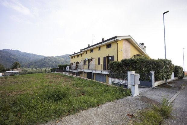 Thumbnail Terraced house for sale in Rimini, Rimini, Emilia-Romagna, R081