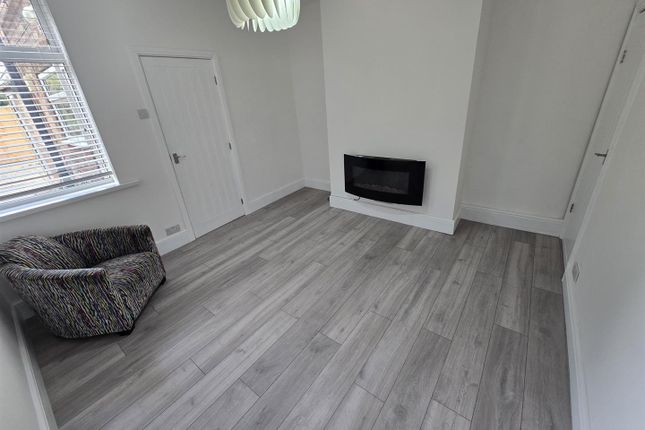 9, Wharton Street, Retford photo 3